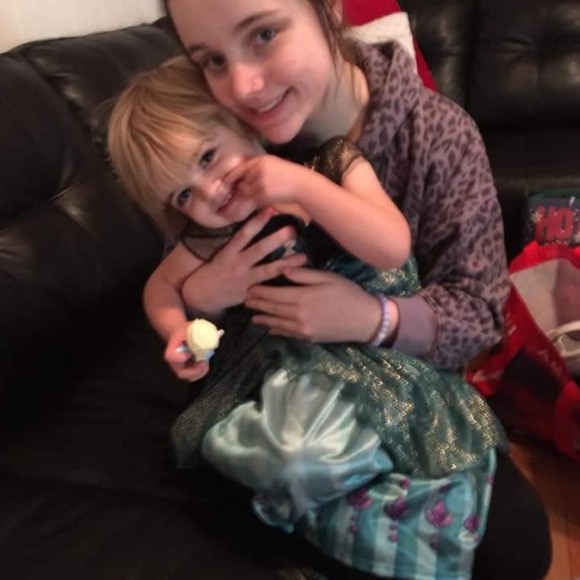 The reason for my closet & a peek into my 🌍 - Picture 10 of 16